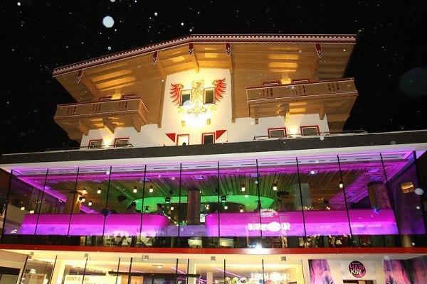 Harakiri Partyhouse Hotel Mayrhofen Esterno foto